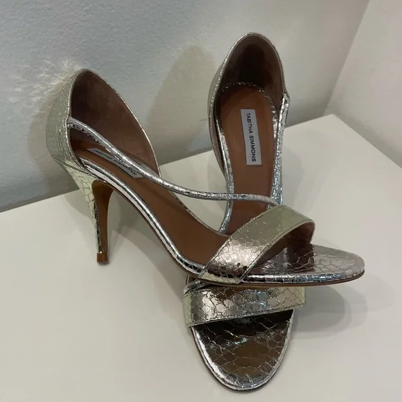 Tabitha Simmons Nile strappy heel in python - Picture 3 of 7